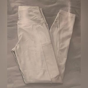 Arie white ankle leggings